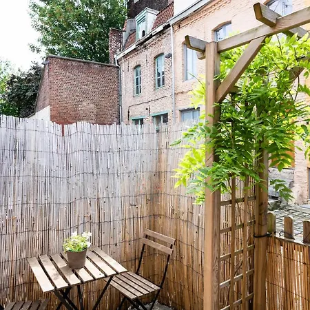 Little Paulette Apartment